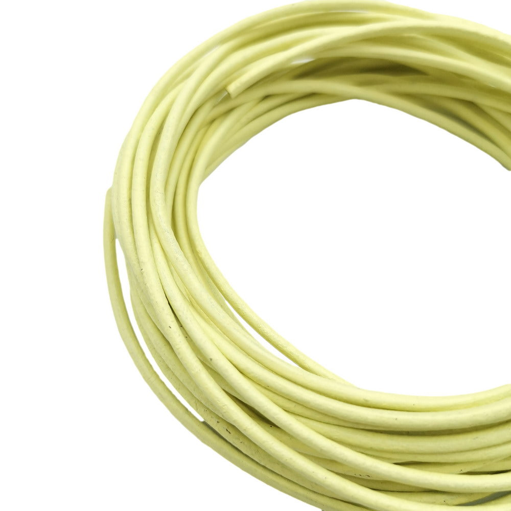 ShapesbyX Cordons ronds en cuir véritable jaune clair de 2 mm pour la fabrication de bijoux en collier, bracelet et pendentif