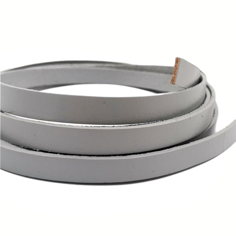 ShapesbyX-10 mm flacher Lederstreifen, 10 mm x 2 mm, Lederarmband für die Schmuckherstellung, Armband, Hellgrau