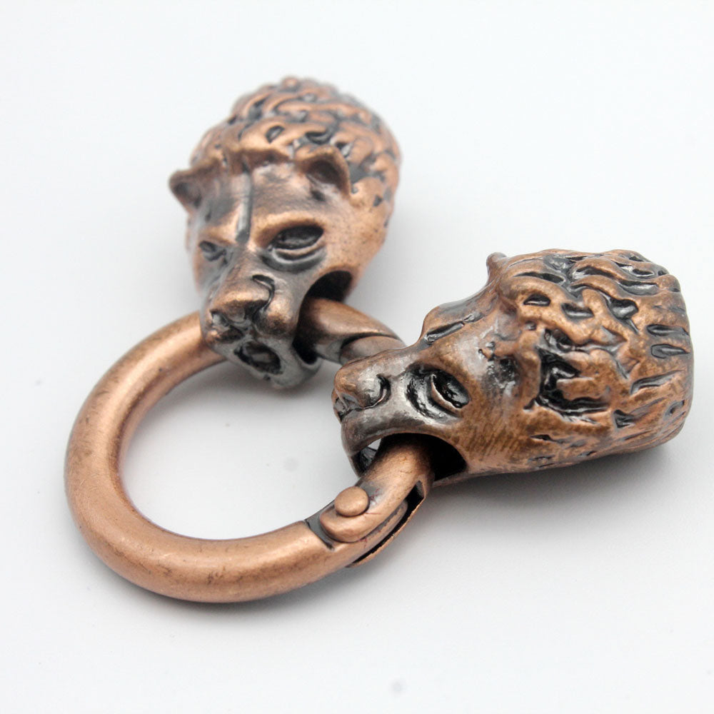Wolf Clasp, Two Wolves Heads Biting A Ring, Antique Copper, 9mm Hole