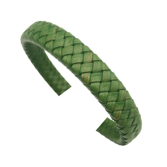ShapesbyX-Distressed Green 12 mm x 6 mm geflochtenes Lederband, geflochtenes Armband, Herstellung von Lederband, Schmuckhandwerk