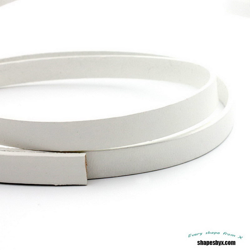 ShapesbyX-10 mm weißes Lederband, flacher Lederstreifen, Schmuckherstellung oder Dekoration, GF10M-84-2C
